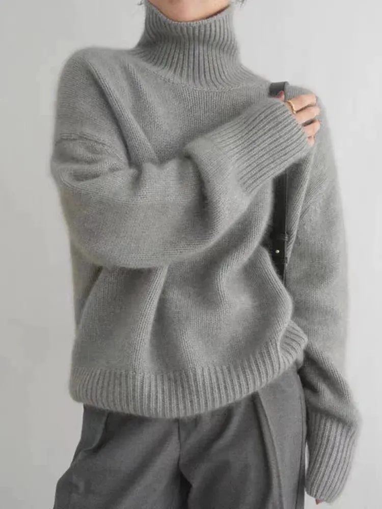 Carla™ - Luxe Cashmere Turtleneck Sweater