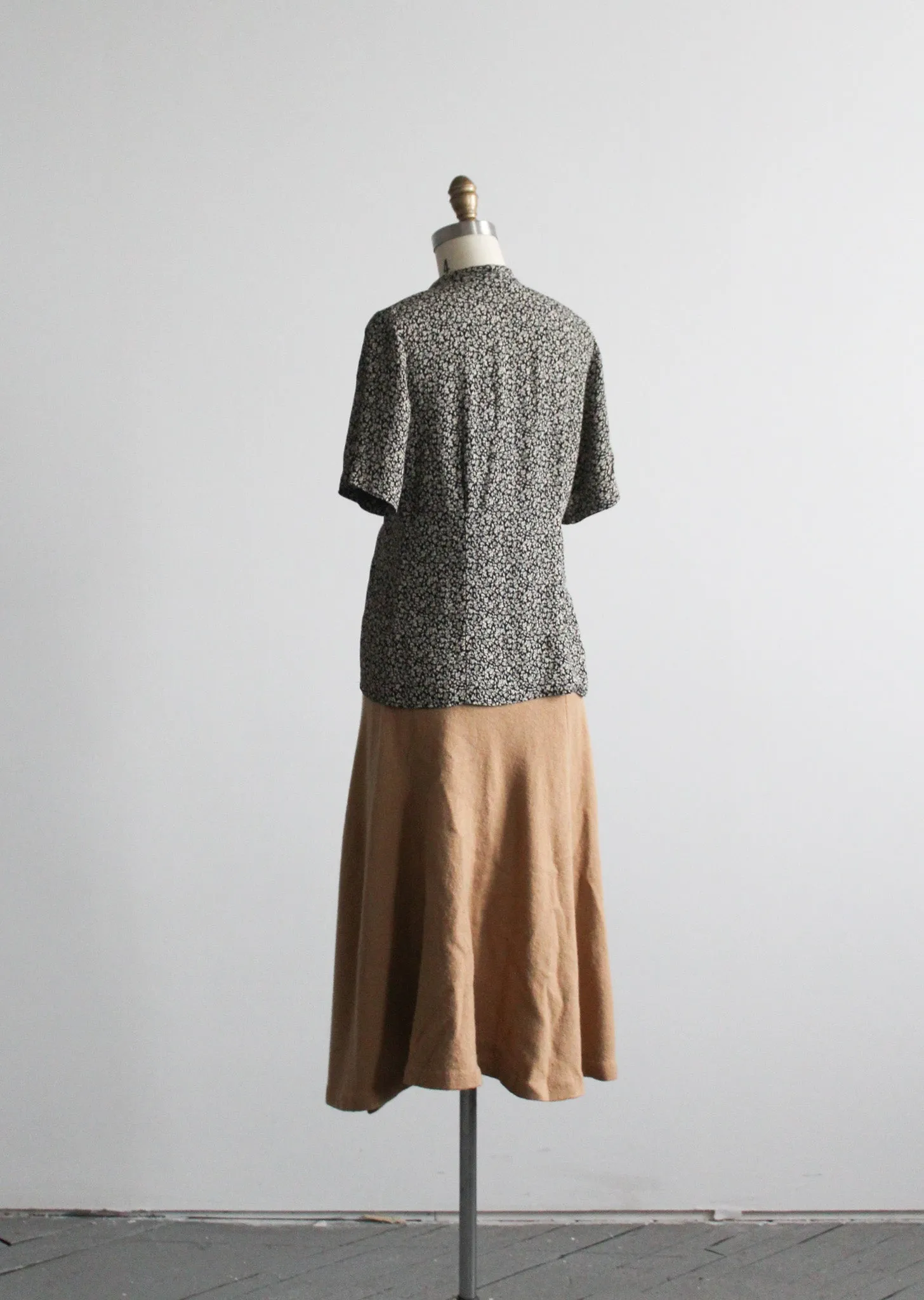 latte sweater skirt